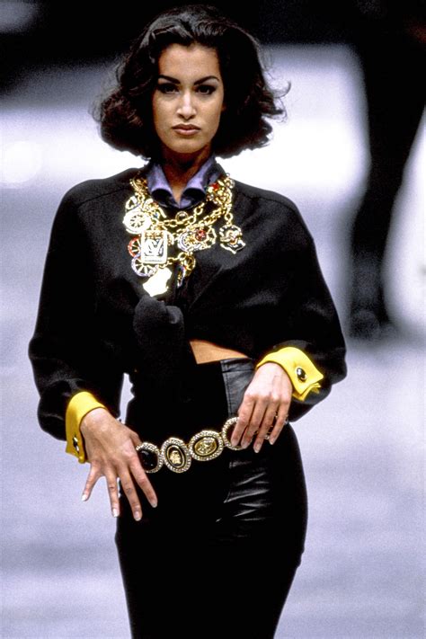 versace moda anni 90|gianni versace 90s fashion.